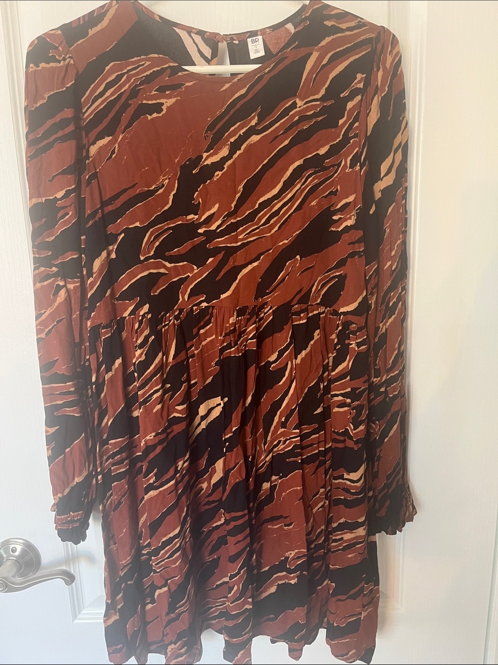 bp Long Sleeve Brown and Black Abstract Print Dress